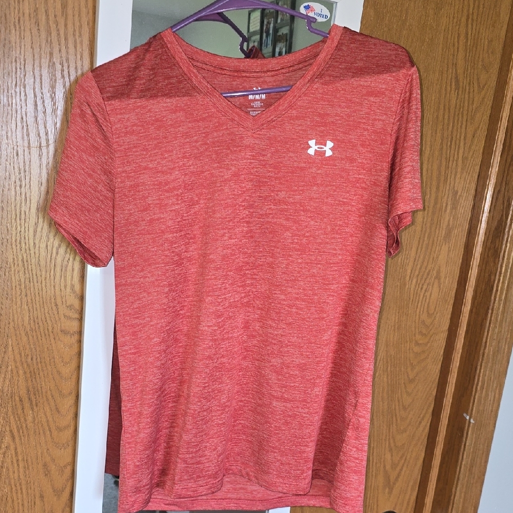 Under Armour Women's Heathered Orange V-Neck Tee